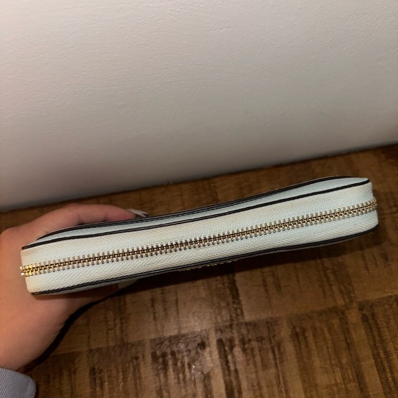 Kate Spade Wallet - Sky Blue - Picture 7 of 10